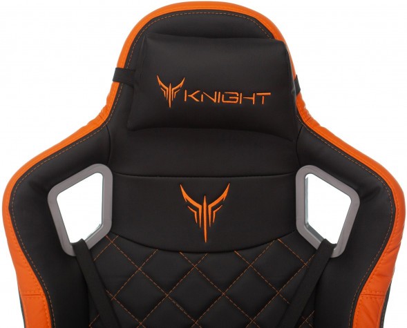 Кресло игровое Knight Outrider